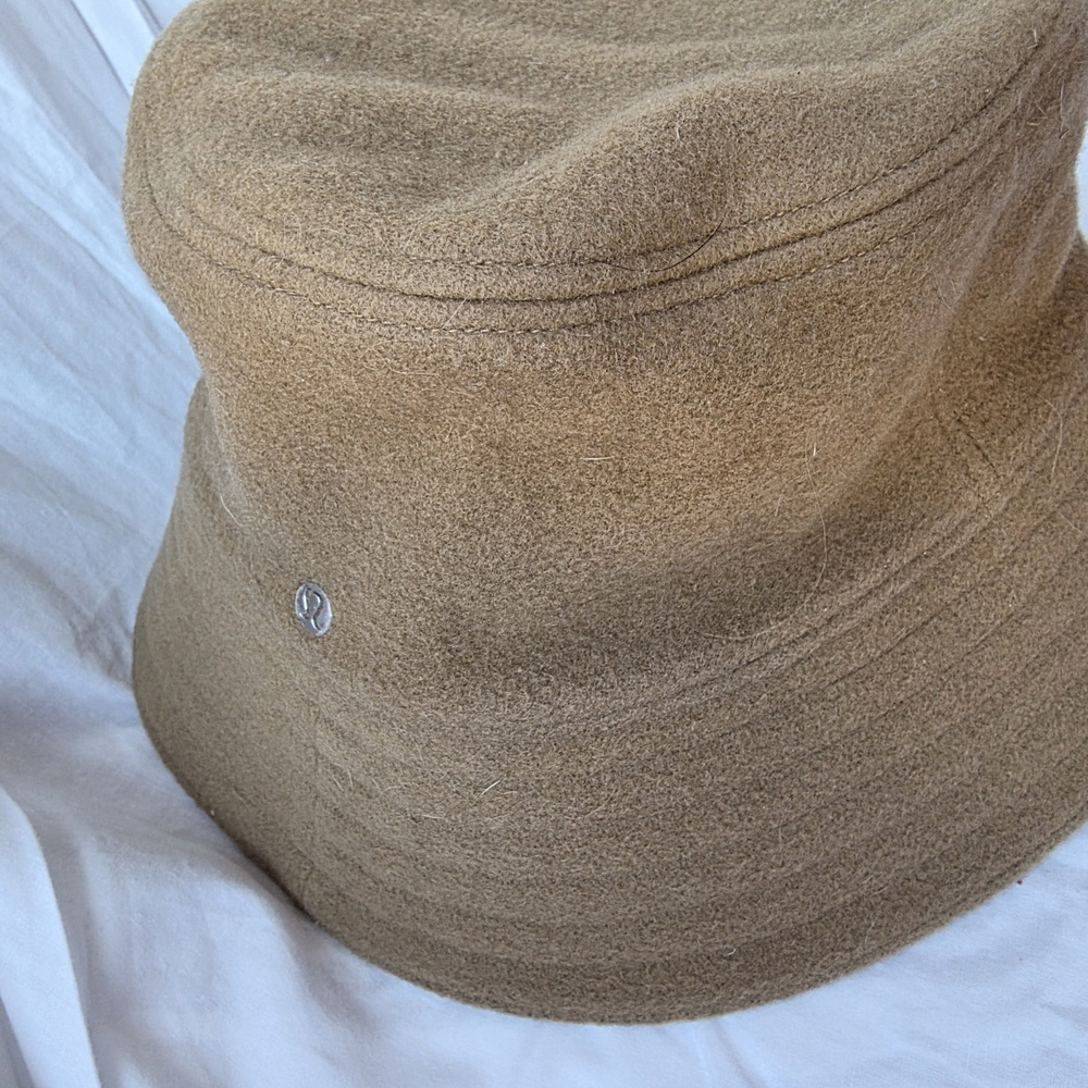 lululemon athletica Tan Bucket Hat